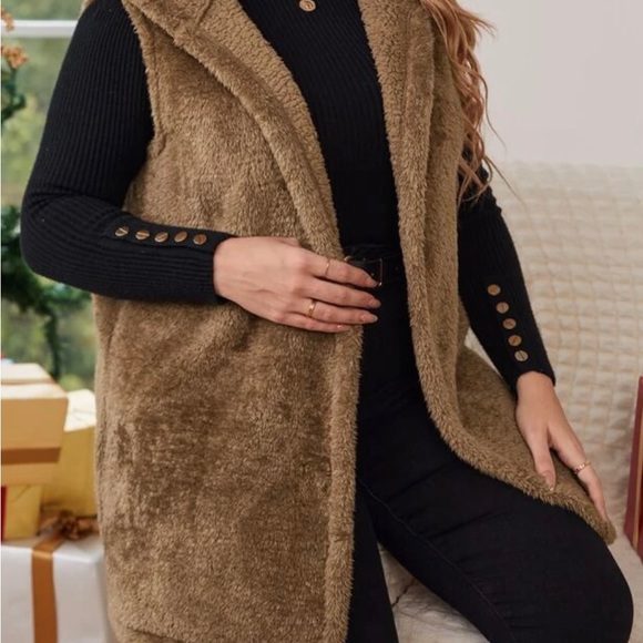 Vest - Picture 4 of 5